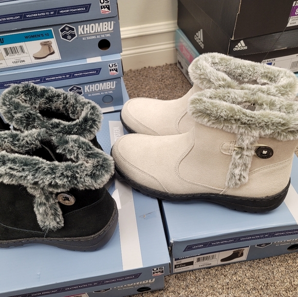 Khombu Women's Iris Black Suede Leather All Weather Water Resistant Ankle Boot - Picture 7 of 9